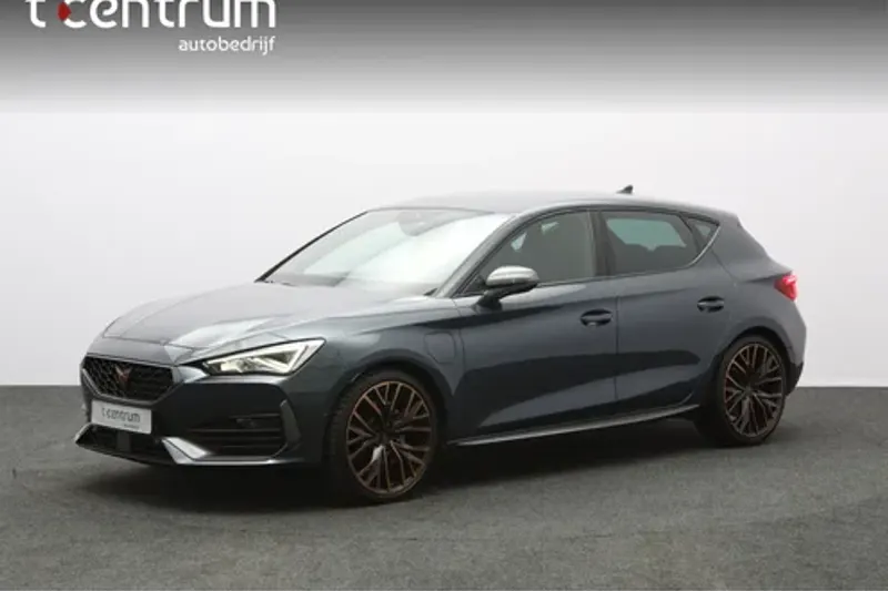 CUPRA Leon (2022)