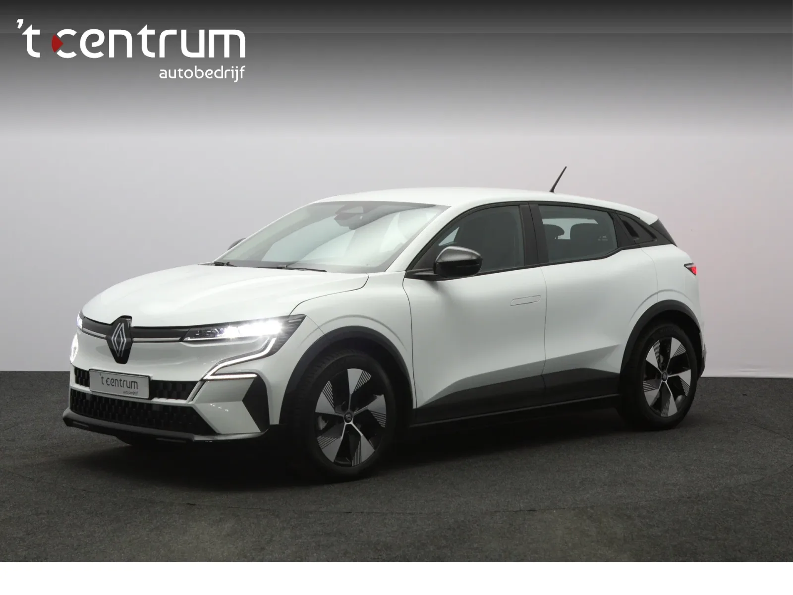 Renault Mégane (2022) — foto 1