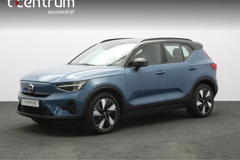 Volvo XC40 (2024)