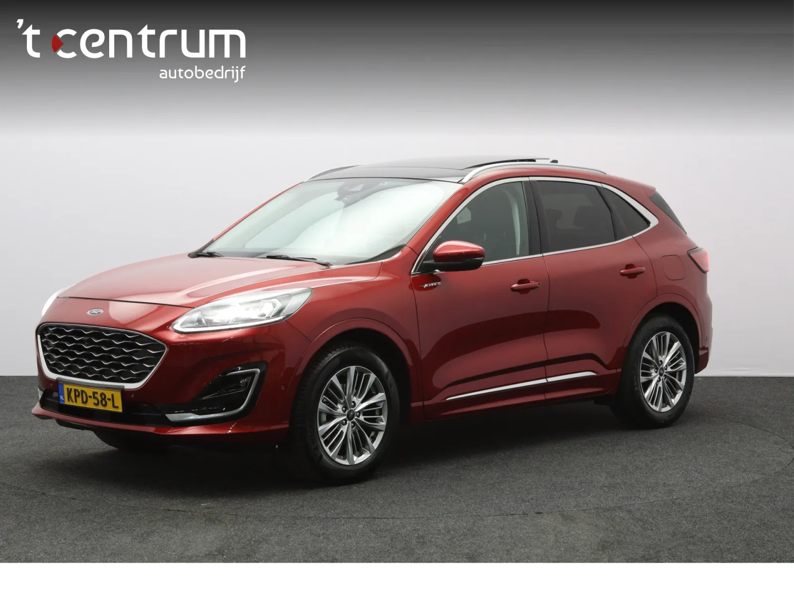 Ford Kuga (2021) — foto 1
