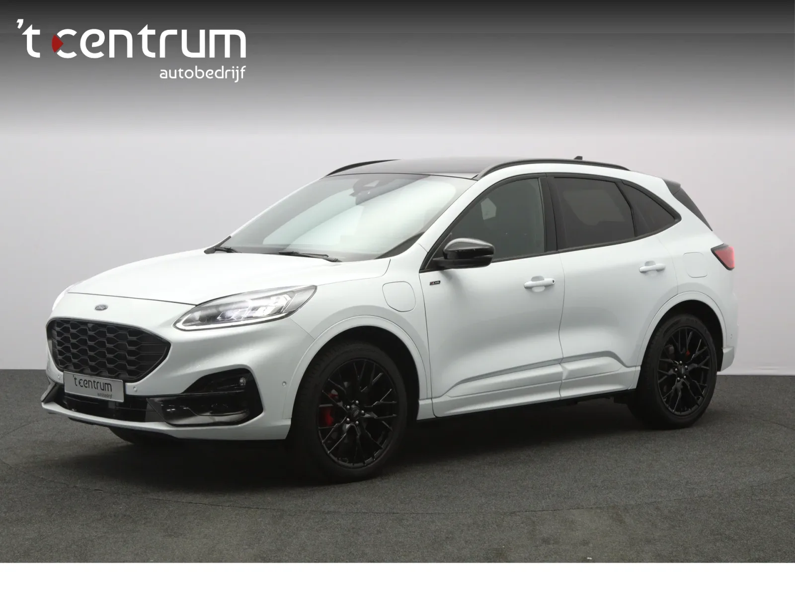 Ford Kuga (2023) — foto 1
