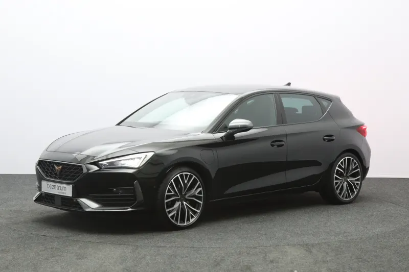 CUPRA Leon (2024)