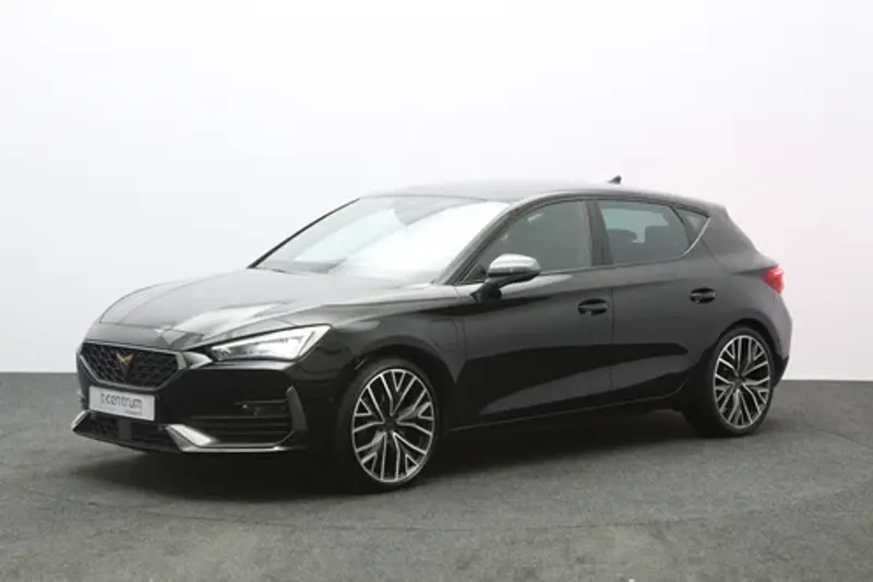 CUPRA Leon (2024)