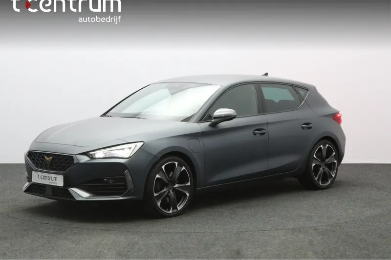 CUPRA Leon (2023)