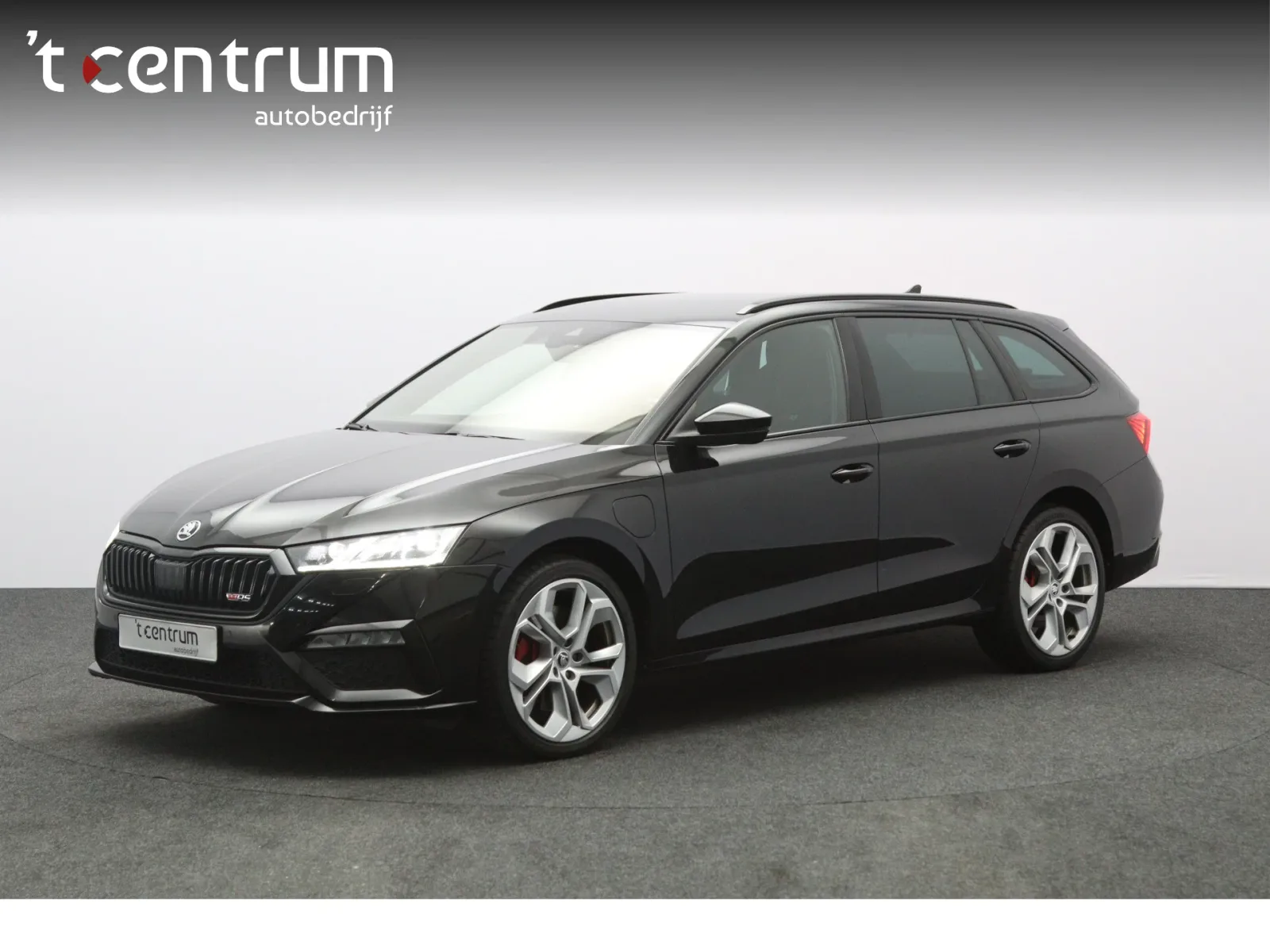 Škoda Octavia (2023) — foto 1