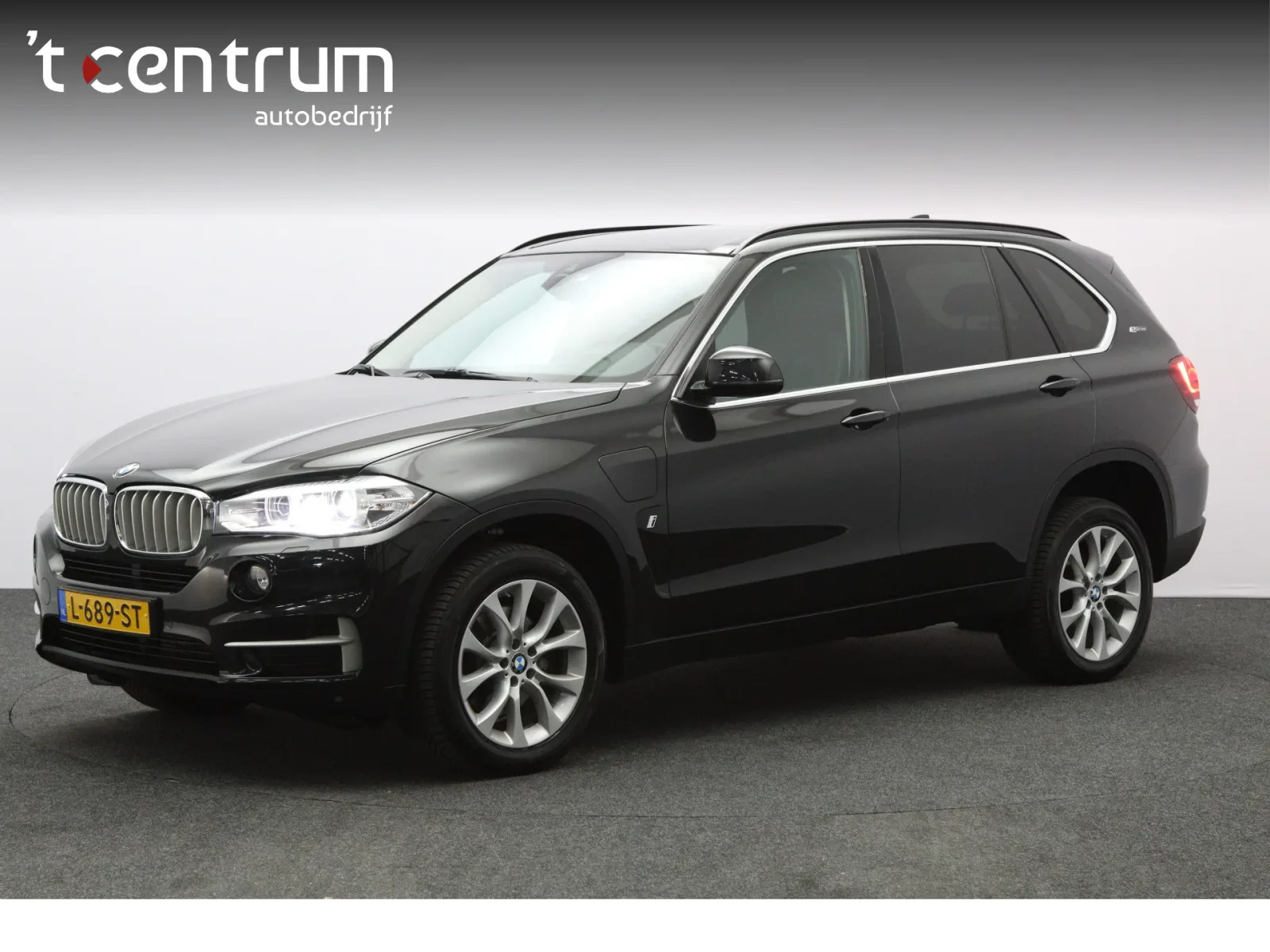 BMW X5 (2017) — foto 1