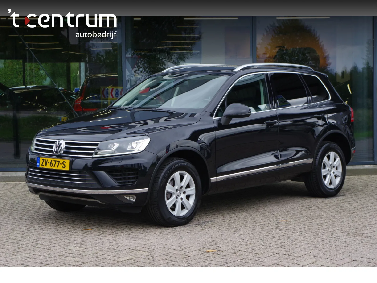 Volkswagen Touareg (2015) — foto 1