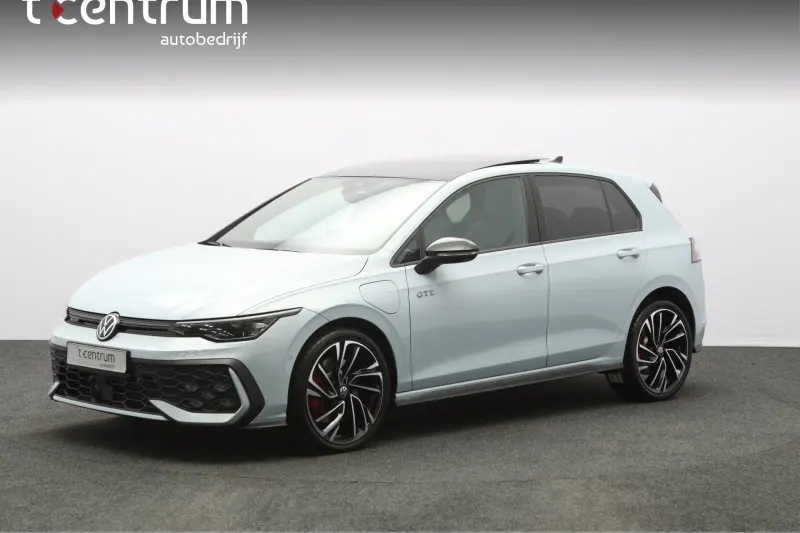 Volkswagen Golf (2025)