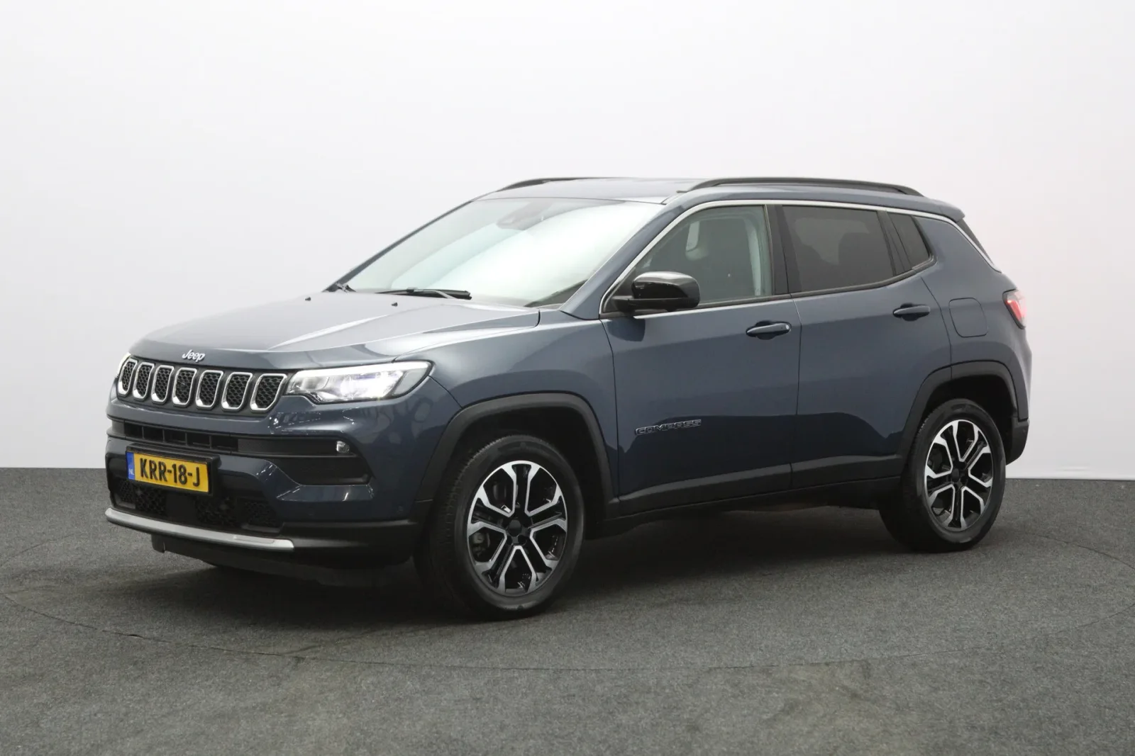 Jeep Compass (2023) — foto 1