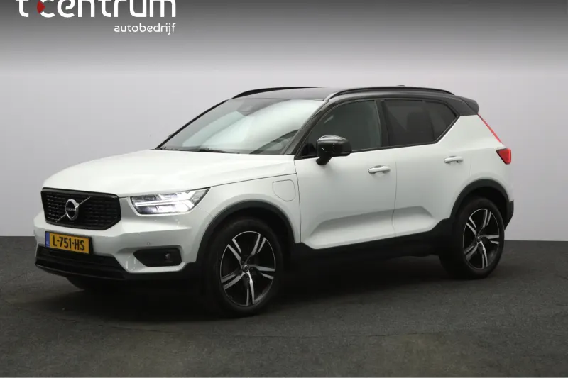 Volvo XC40 (2021)