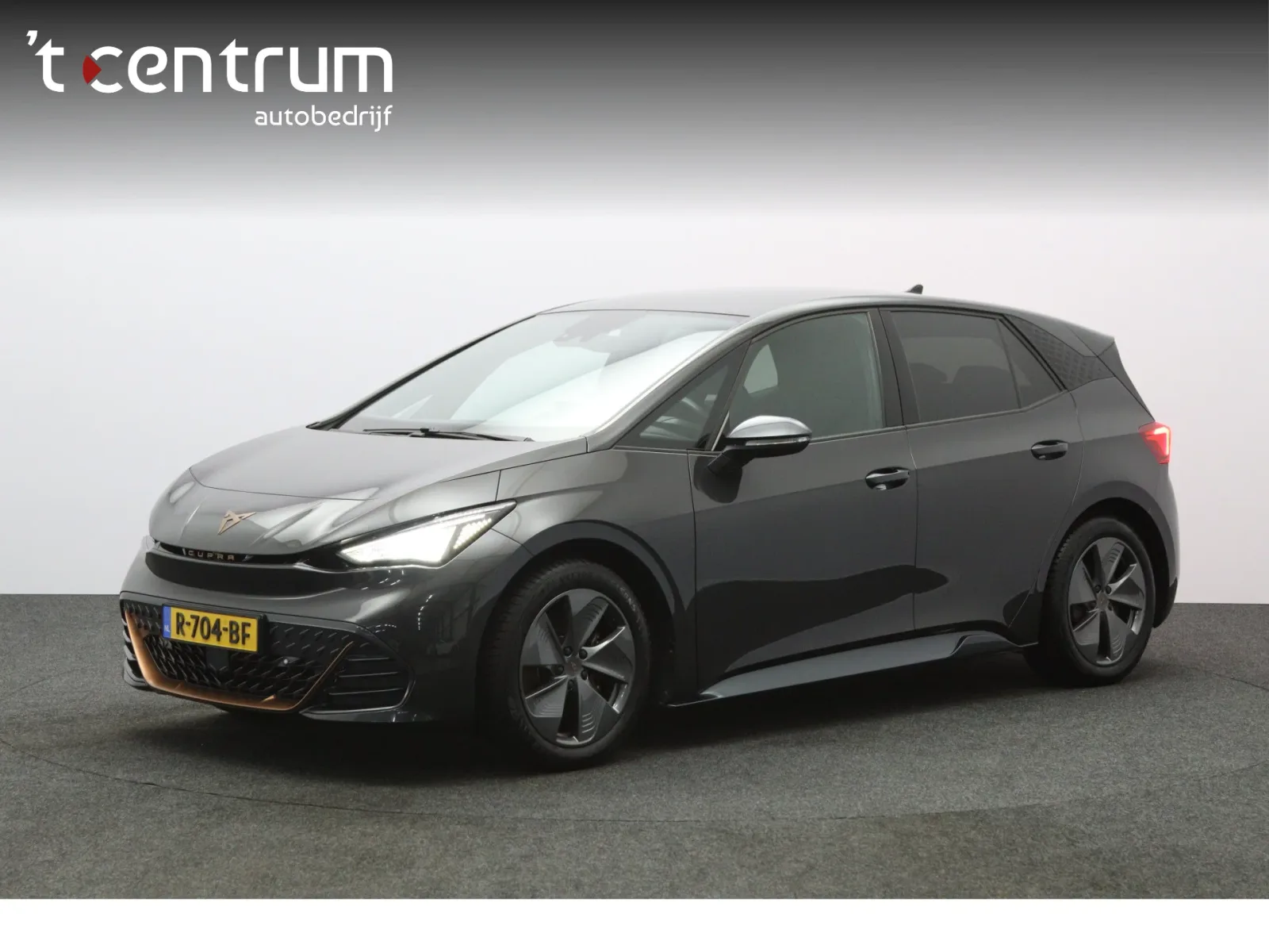 CUPRA Born (2022) — foto 1