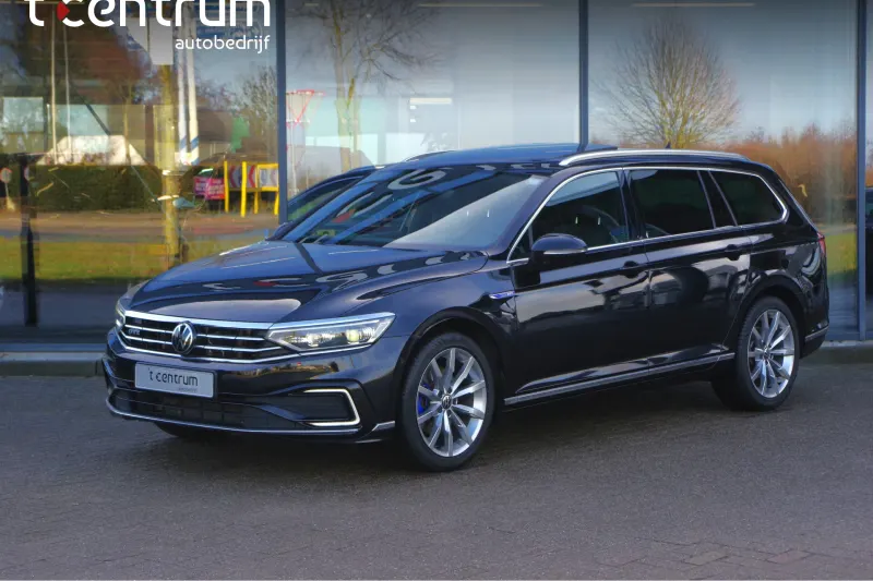 Volkswagen Passat (2022)