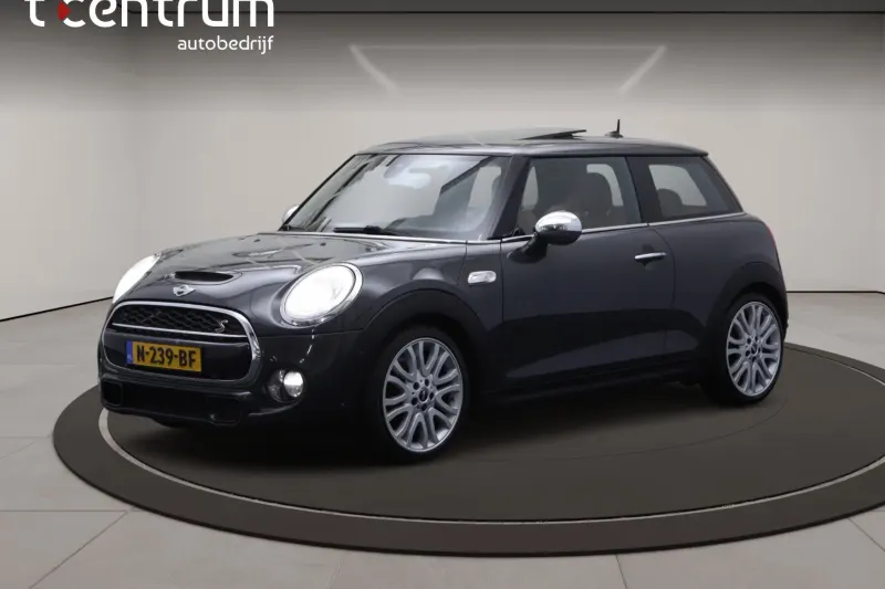 MINI Mini (2014)