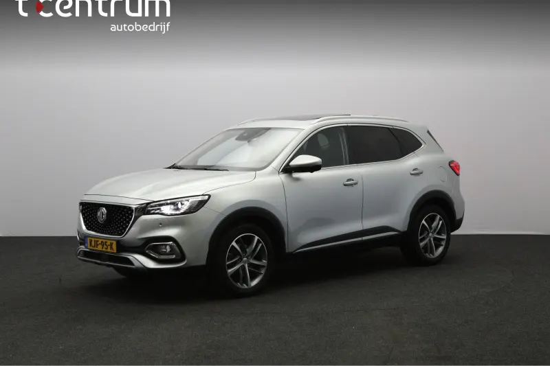 MG MG HS (2023)