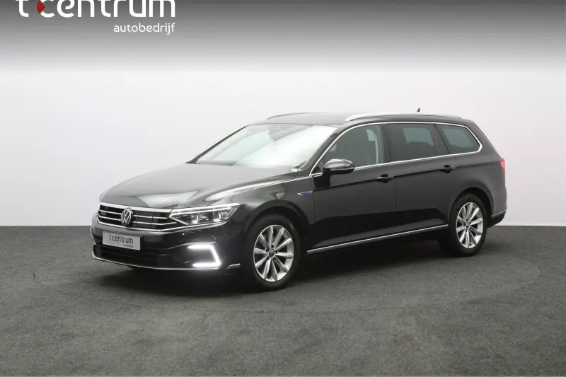 Volkswagen Passat (2022)
