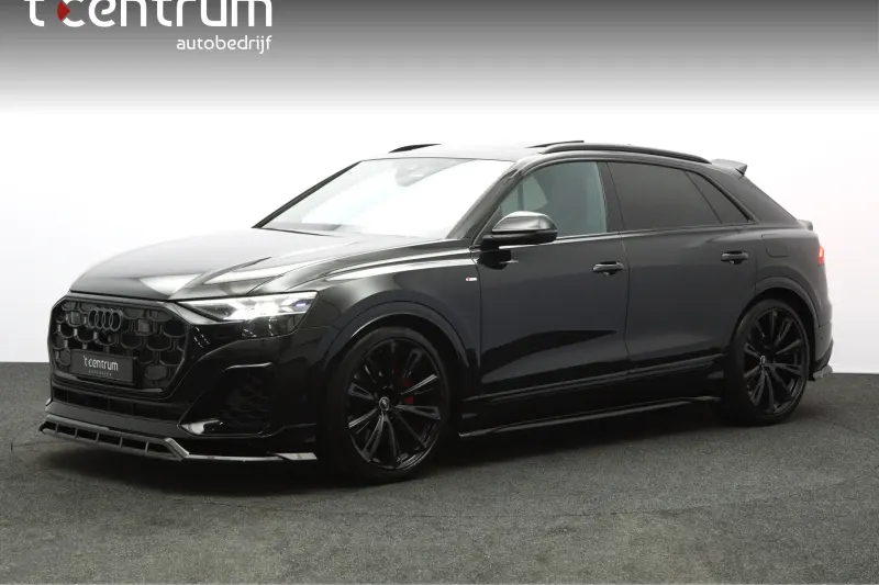 Audi Q8 (2024)