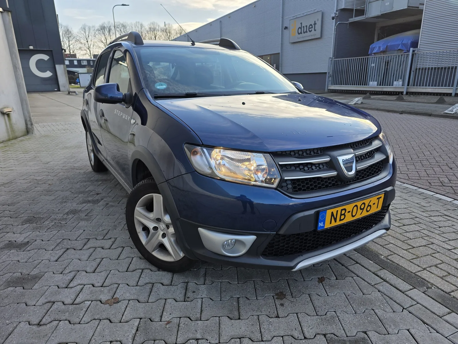 Dacia Sandero (2016) — foto 1