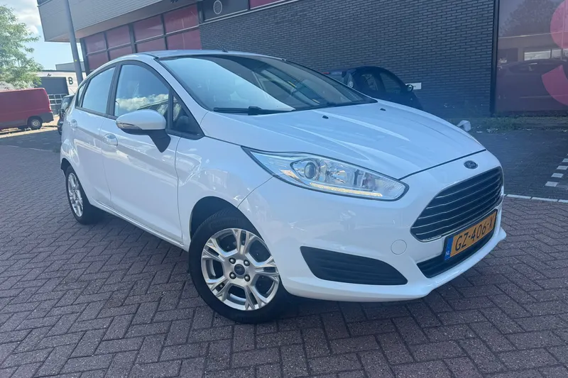 Ford Fiesta (2015)