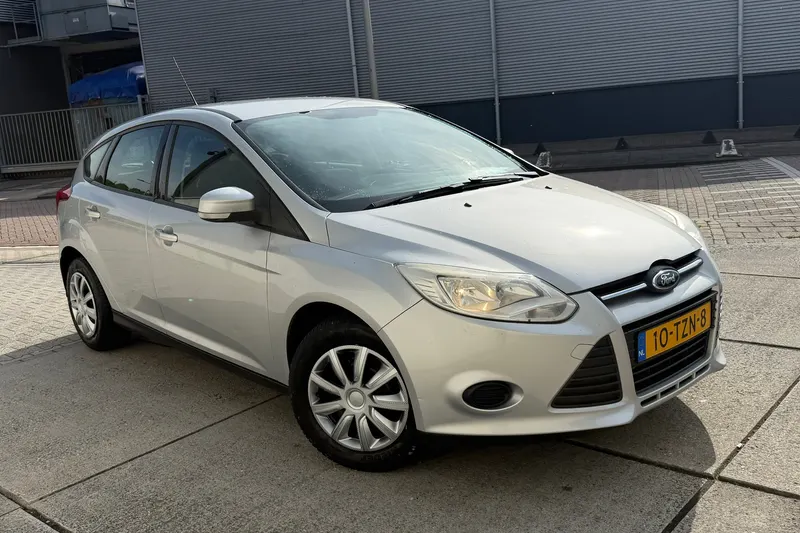 Ford Focus (2012)