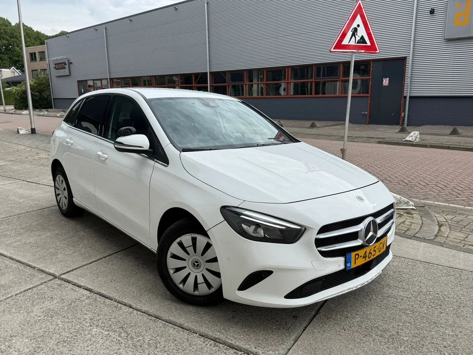 Mercedes-Benz B-Klasse (2022) — foto 1