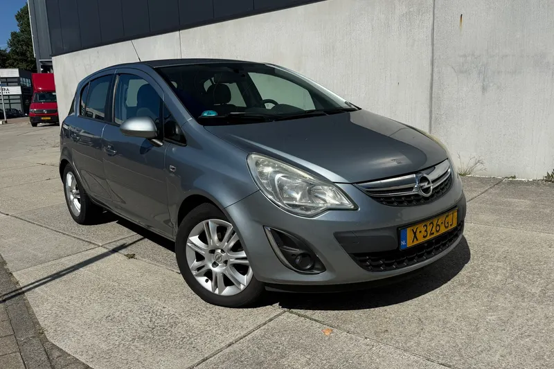 Opel Corsa (2011)