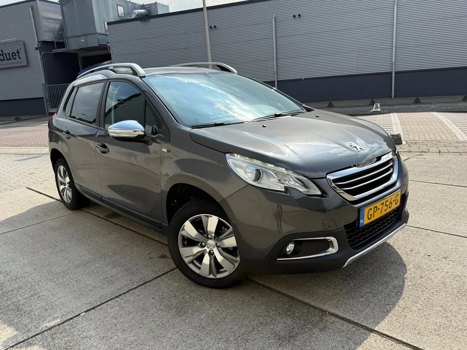 Peugeot 2008 (2015) — foto 1