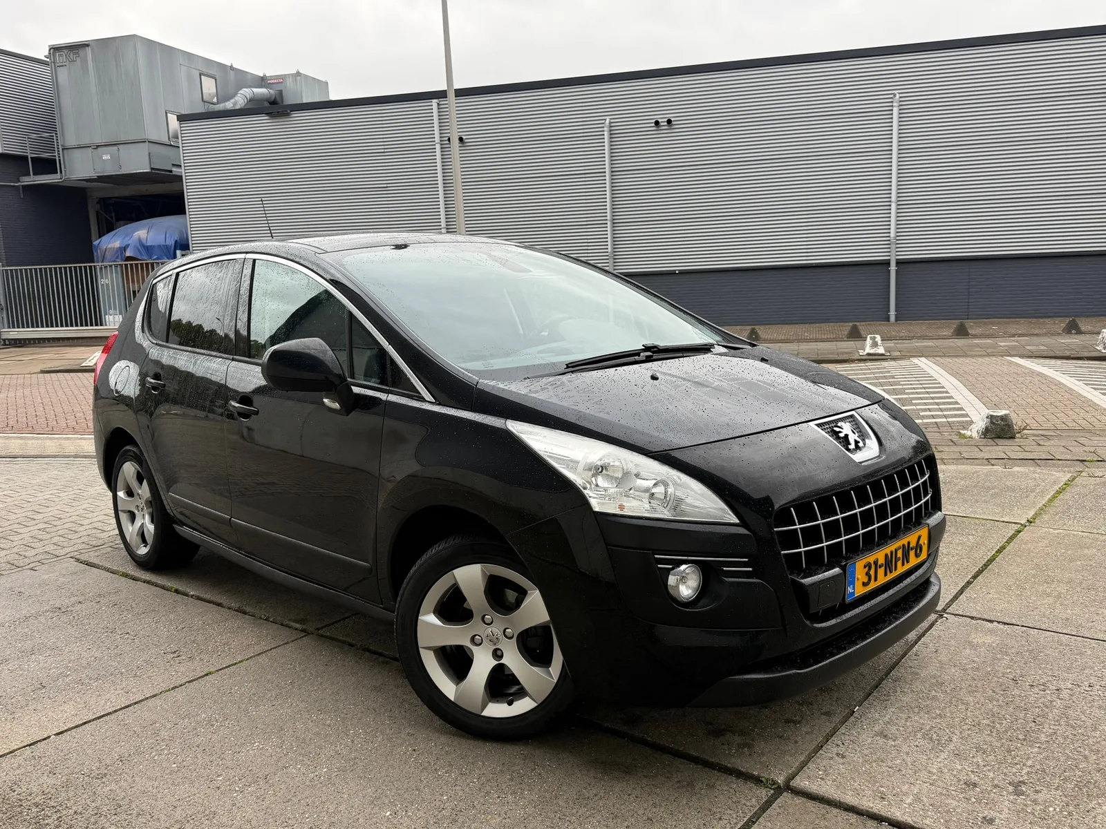 Peugeot 3008 (2009) — foto 1