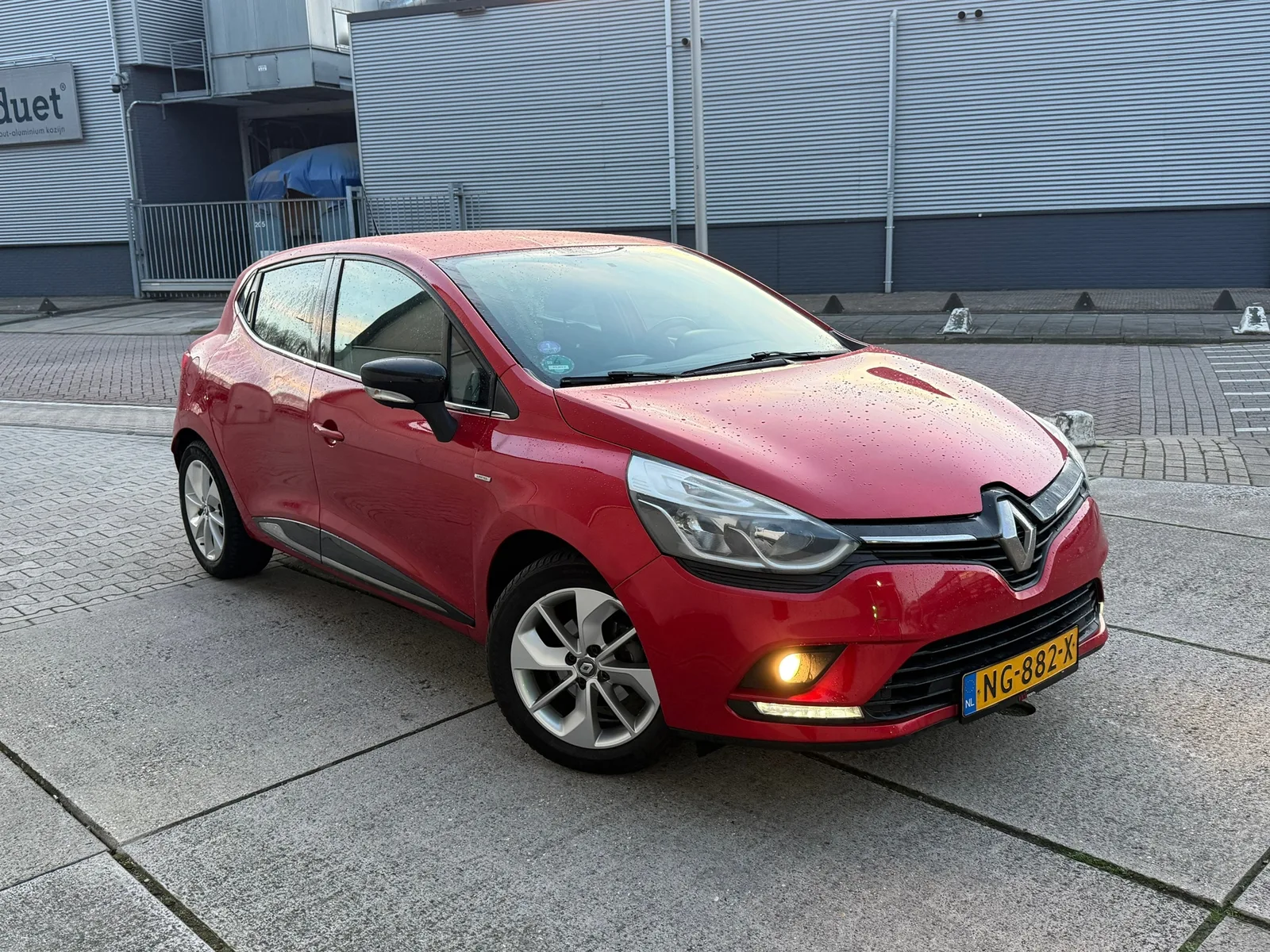 Renault Clio (2017) — foto 1