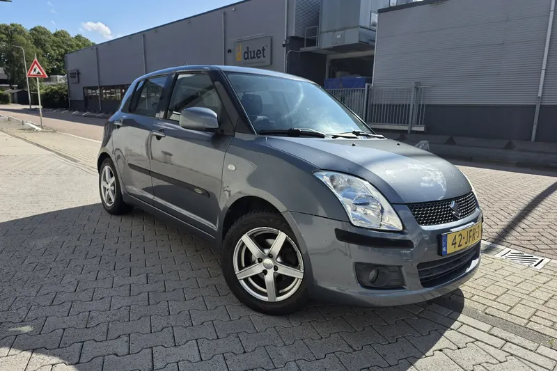 Suzuki Swift (2009)