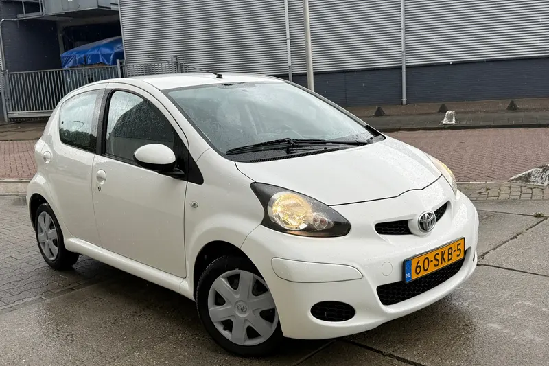 Toyota Aygo (2011)