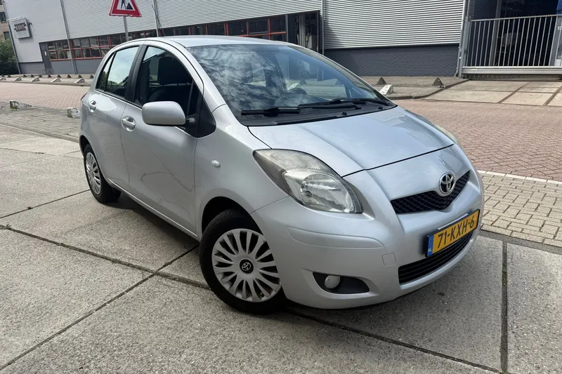 Toyota Yaris (2010)