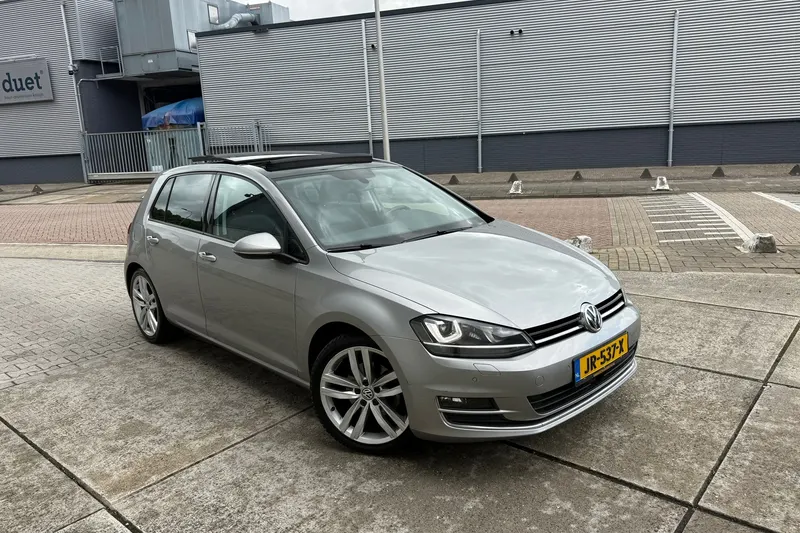 Volkswagen Golf (2016)