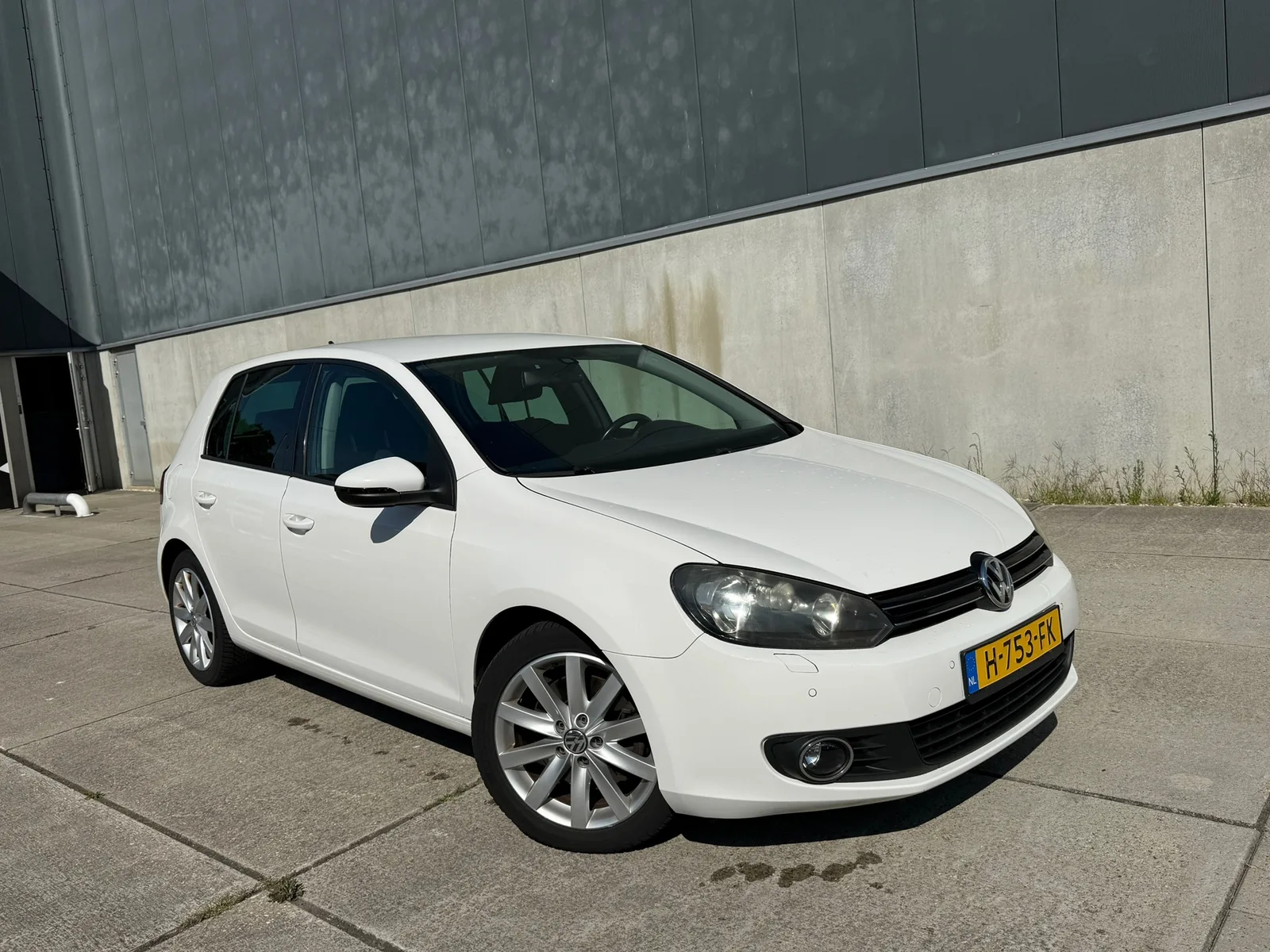 Volkswagen Golf (2009) — foto 1