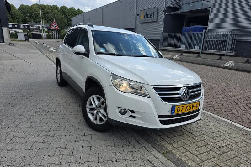 Volkswagen Tiguan (2010)