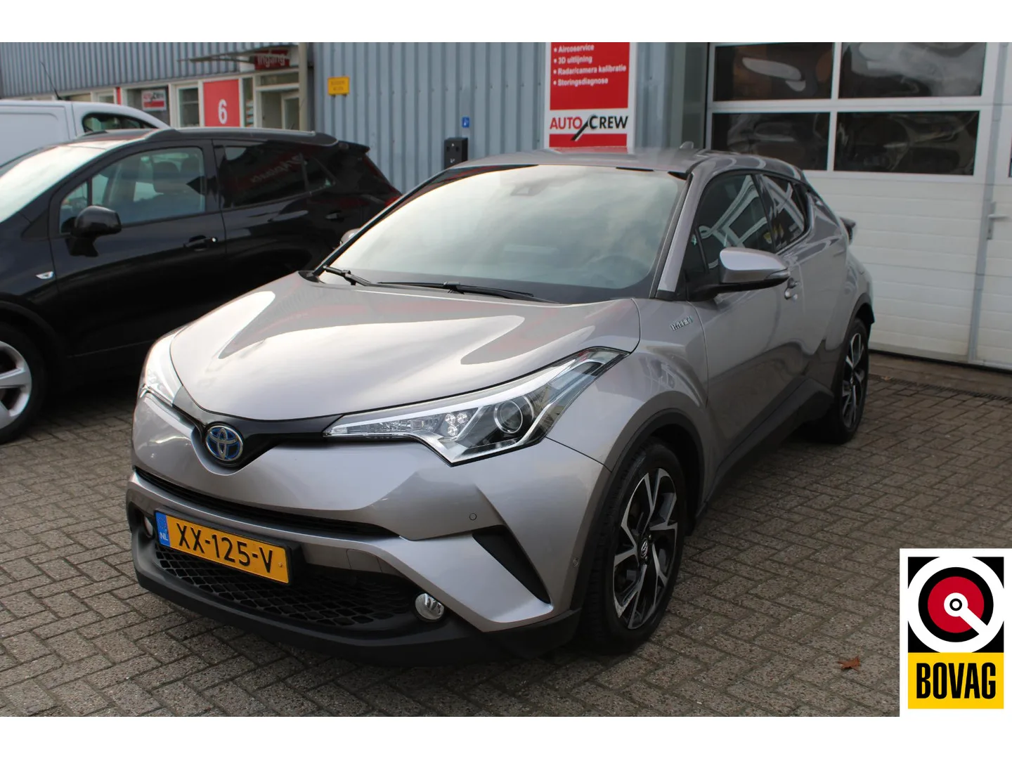 Toyota C-HR (2019) — foto 1