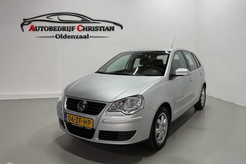 Volkswagen Polo (2008)