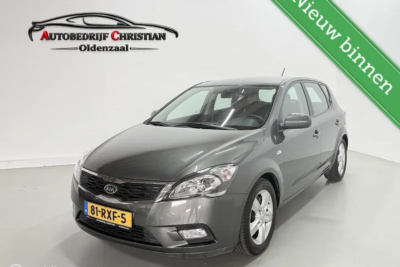 Kia Cee'd (2011)