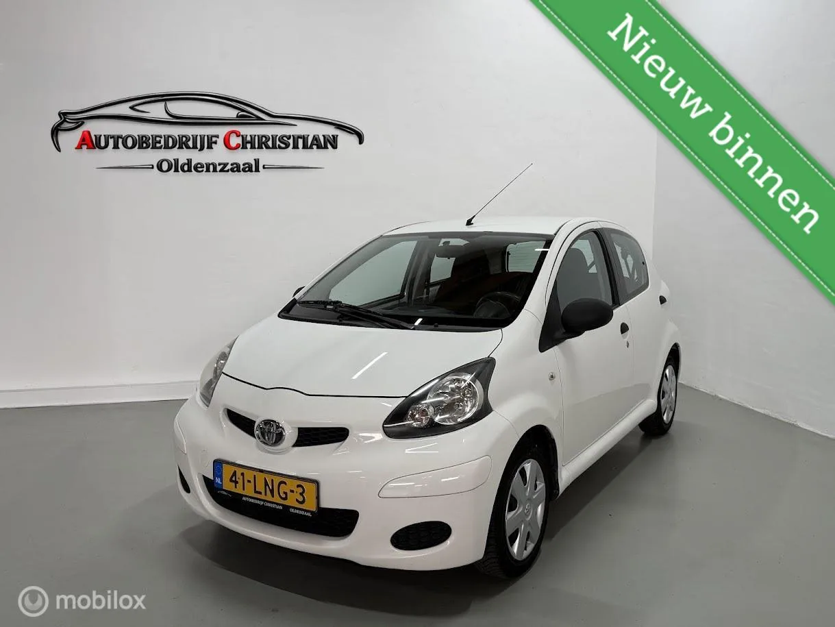 Toyota Aygo (2010) — foto 1