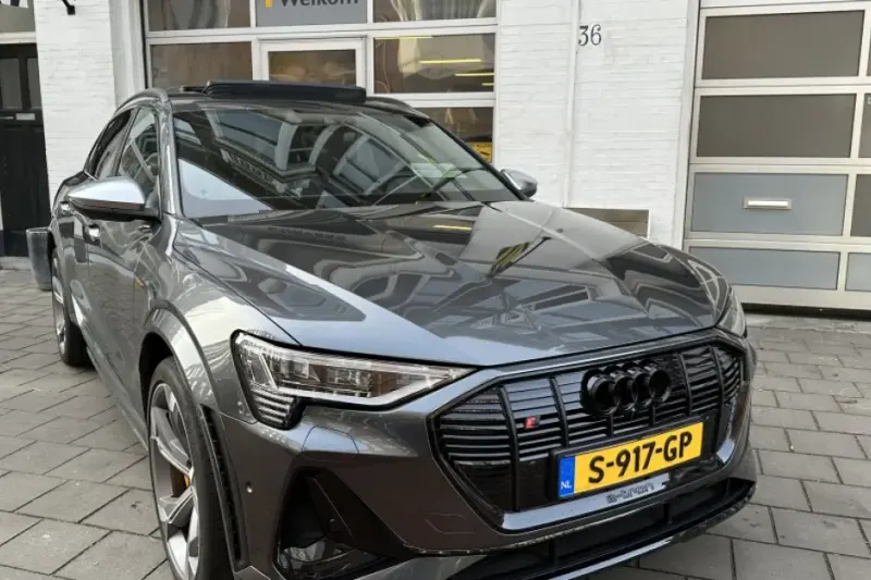 Audi e-tron (2022)