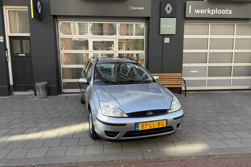 Ford Focus (2003)