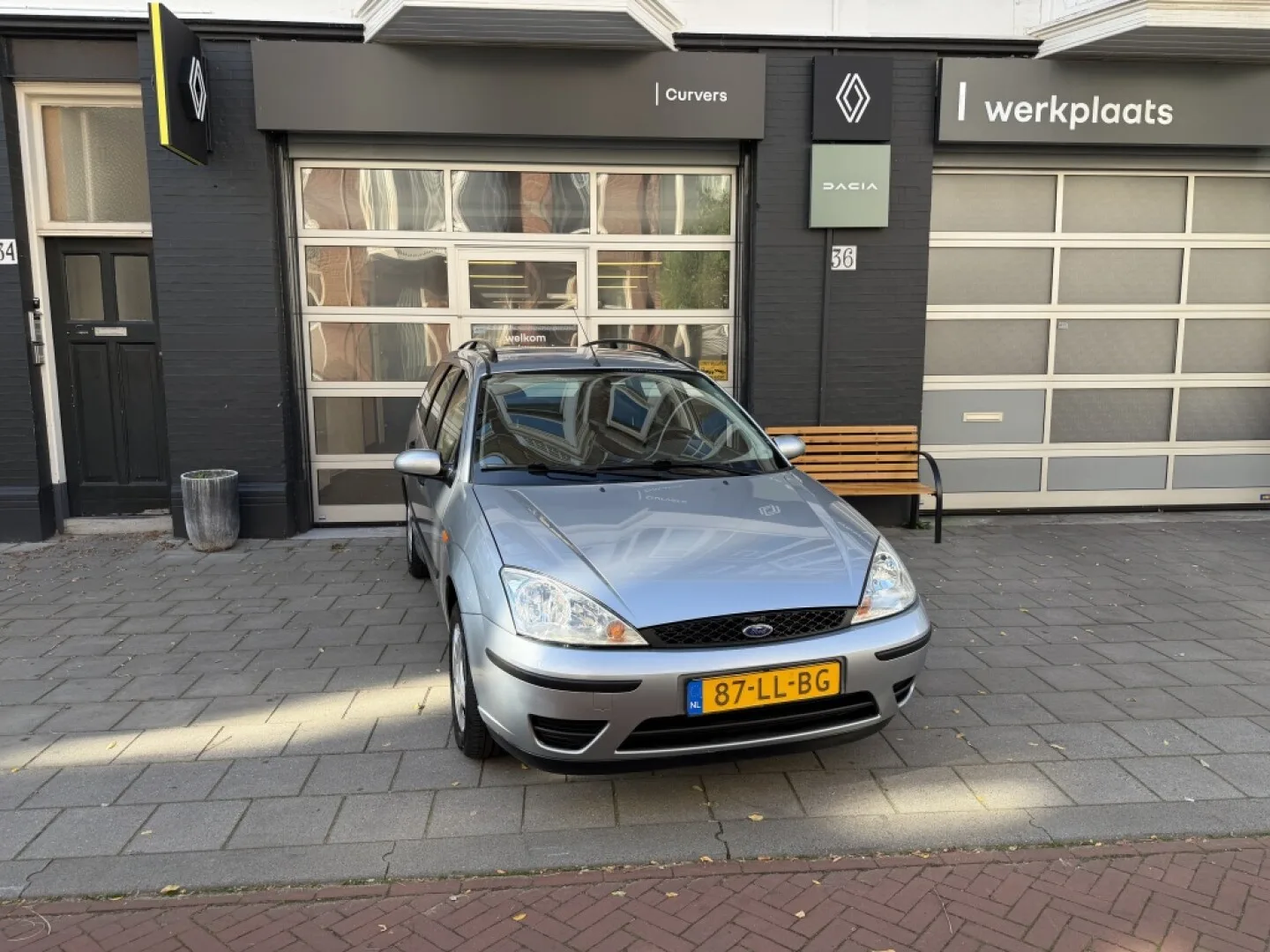 Ford Focus (2003) — foto 1