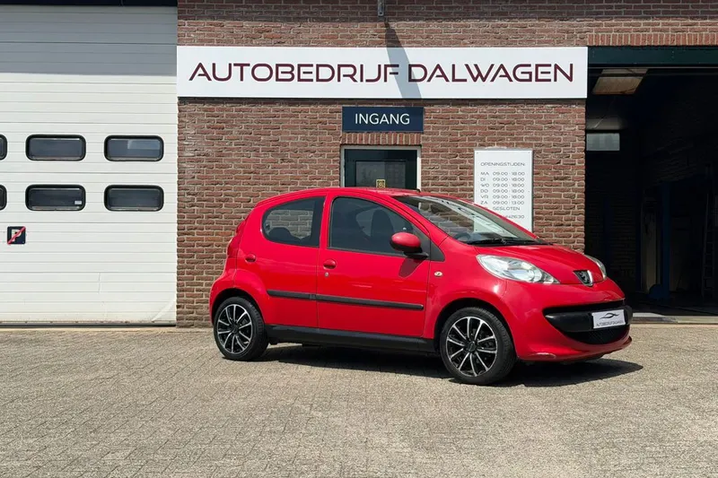 Peugeot 107 (2007)