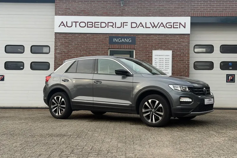 Volkswagen T-Roc (2020)