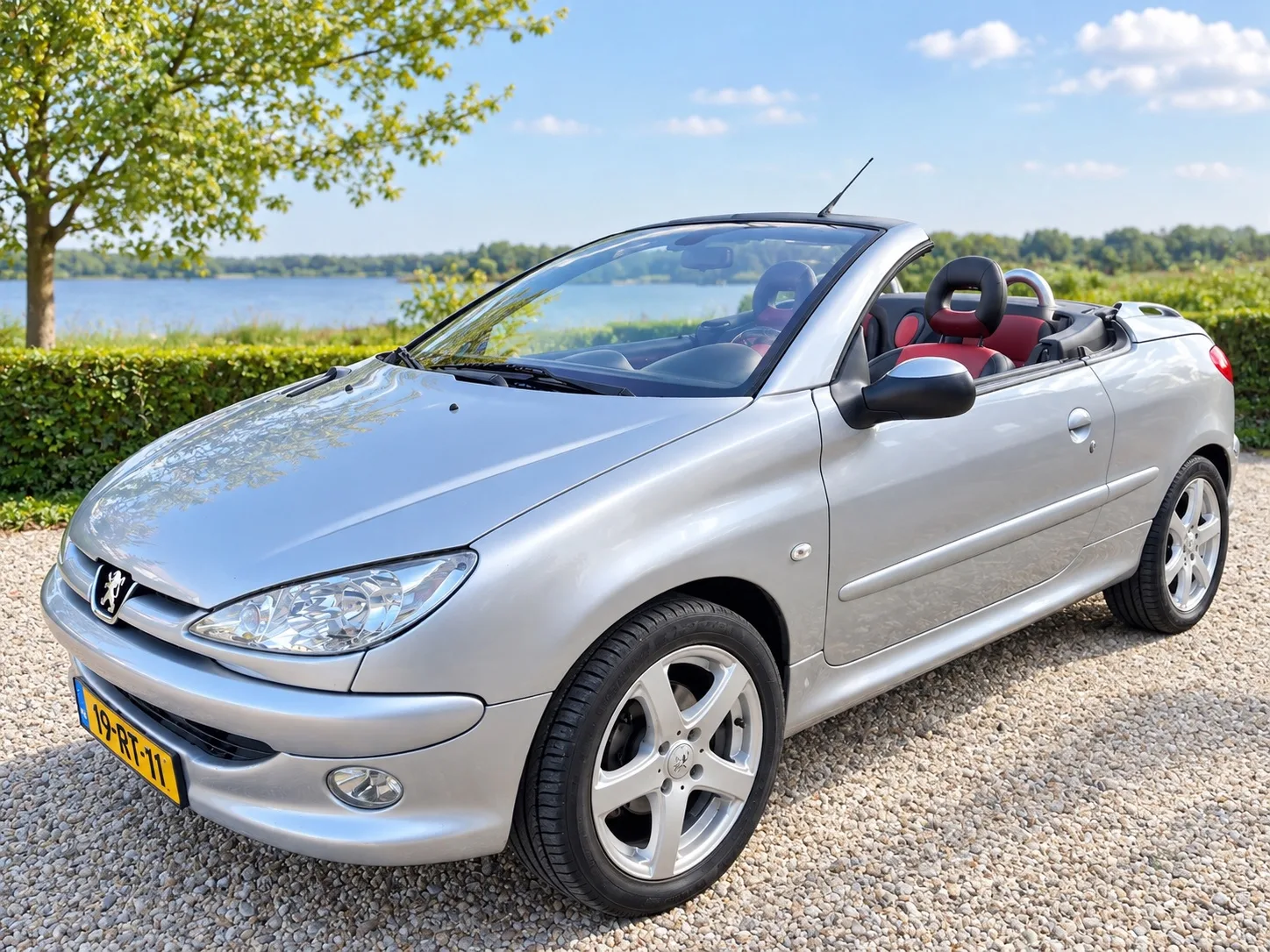 Peugeot 206 (2001) — foto 1