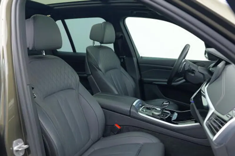 BMW X5 (2022)