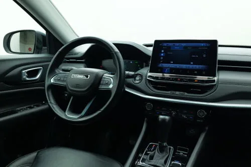 Jeep Compass (2022) — foto 1