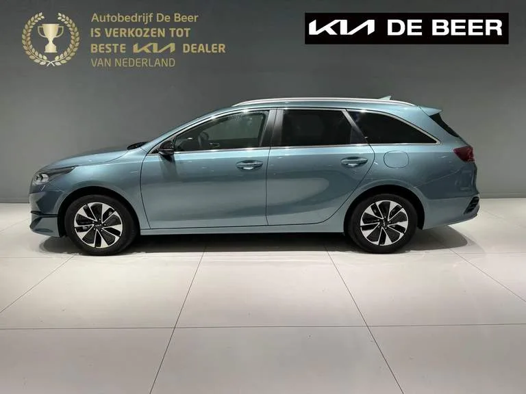 Kia Ceed Sportswagon (2025) — foto 1