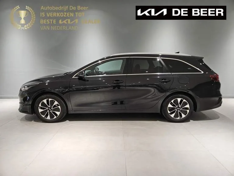 Kia Ceed Sportswagon (2025) — foto 1