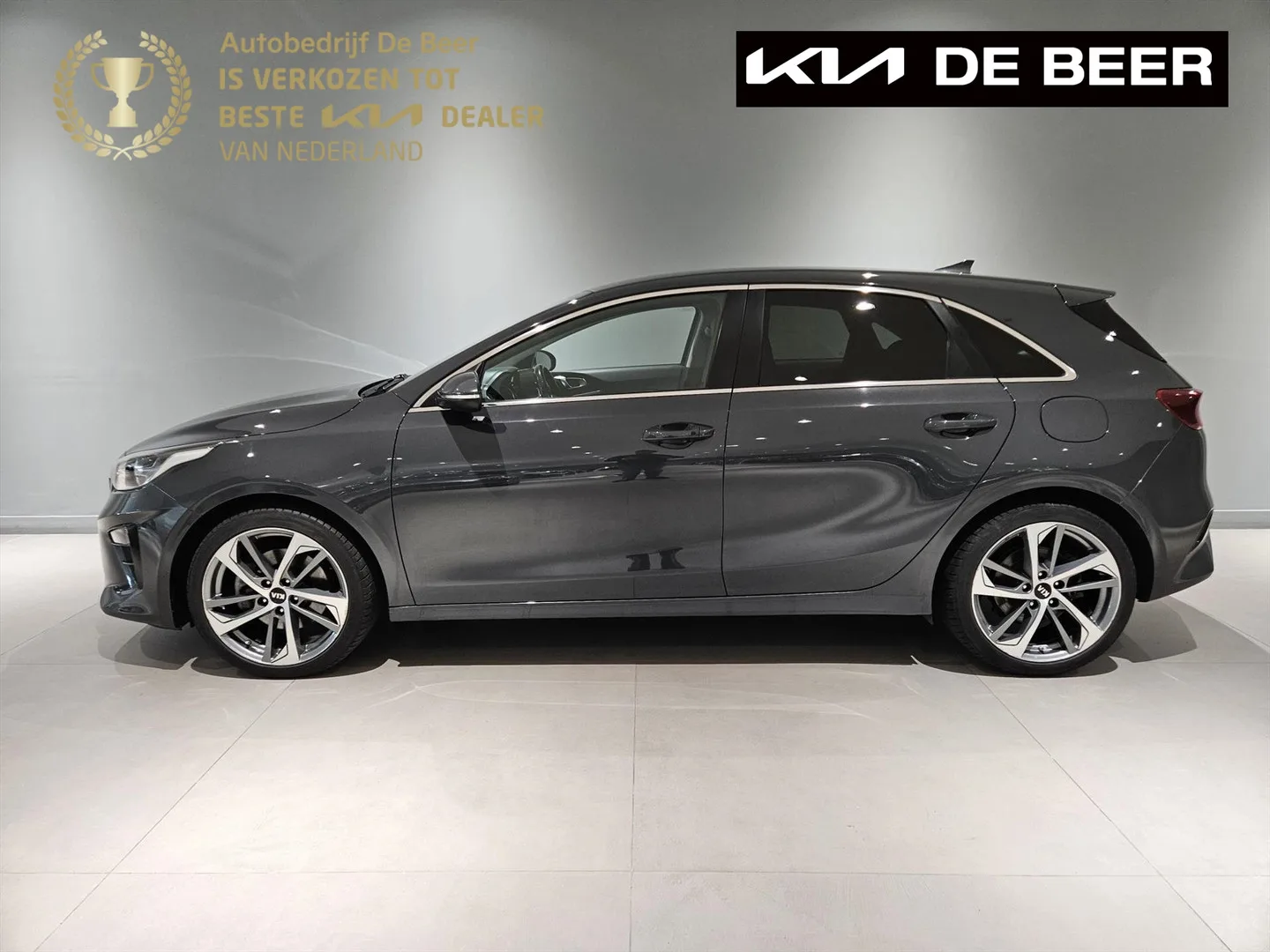 Kia Ceed (2019) — foto 1