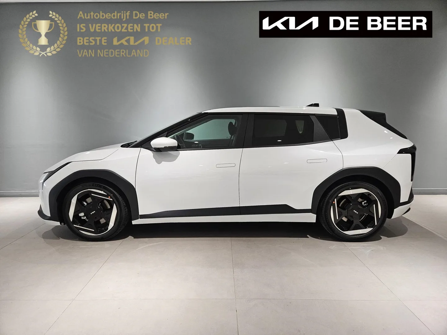 Kia EV4 (2026) — foto 1